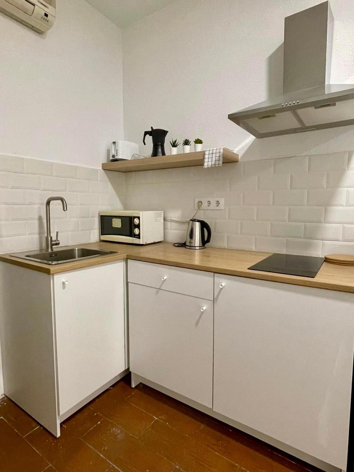 Rooms Caceres Madrid Dış mekan fotoğraf